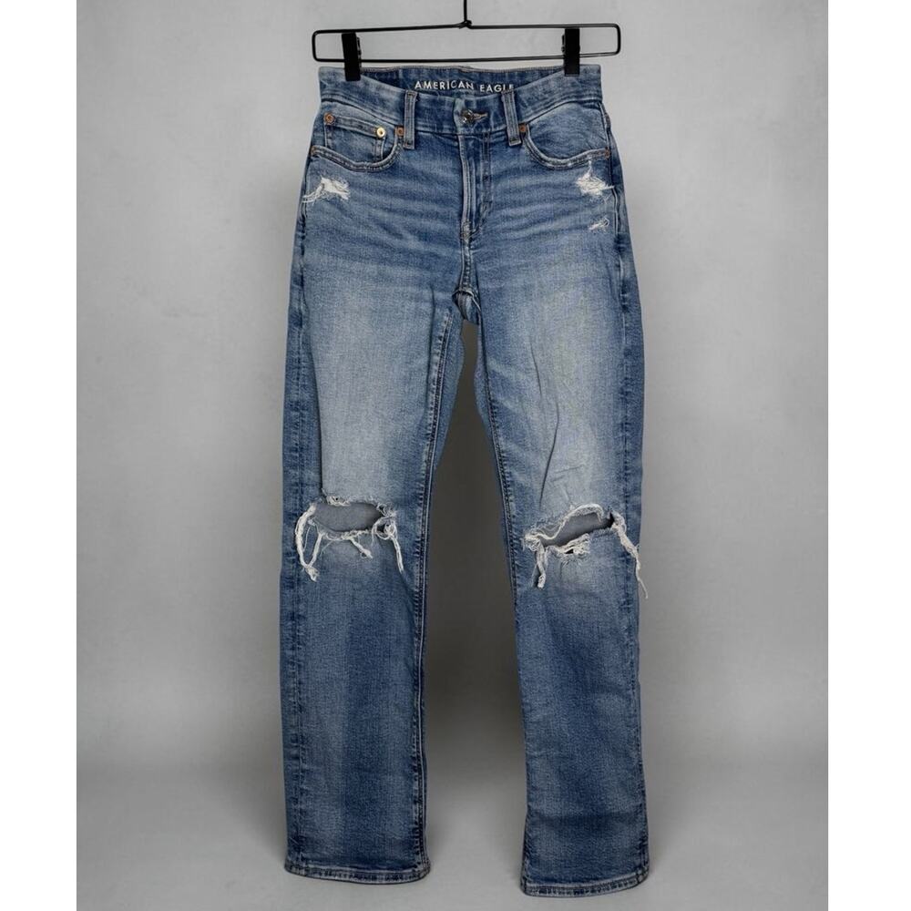 American Eagle Outfitters AE Stretch Curvy Ripped Straight Jeans